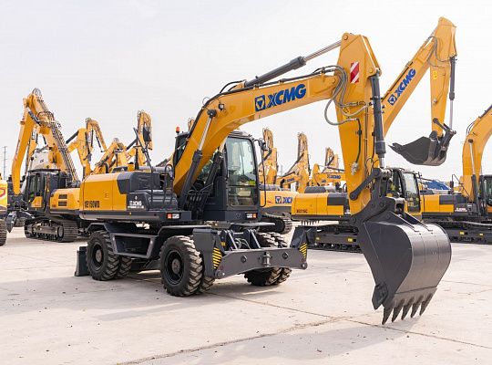 Колесный экскаватор XCMG XE150WD