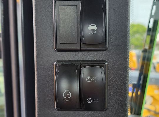 Автогрейдер XCMG GR256