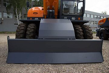 Экскаватор колесный UMG E140W