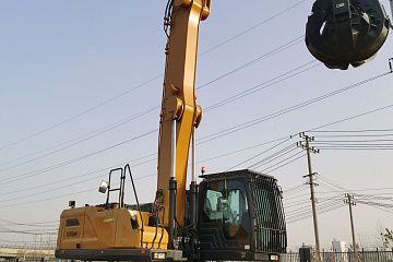 Колёсный перегружатель XCMG XE400WM