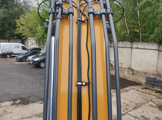 Гусеничный габаритный экскаватор XCMG XE180DN