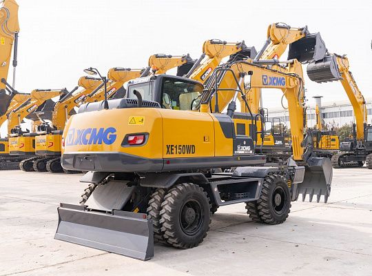 Колесный экскаватор XCMG XE150WD