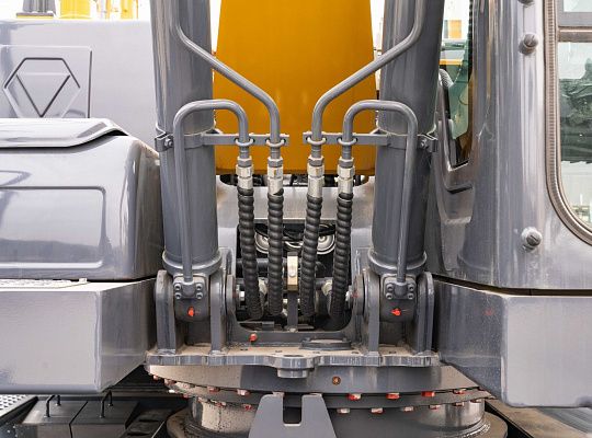 Колесный экскаватор XCMG XE150WD