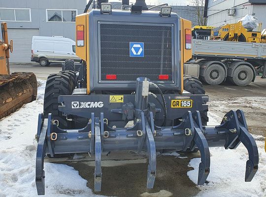 Автогрейдер XCMG GR165