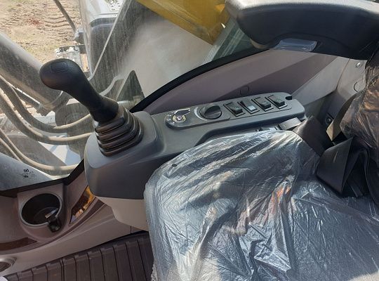 Гусеничный экскаватор XCMG XE335C