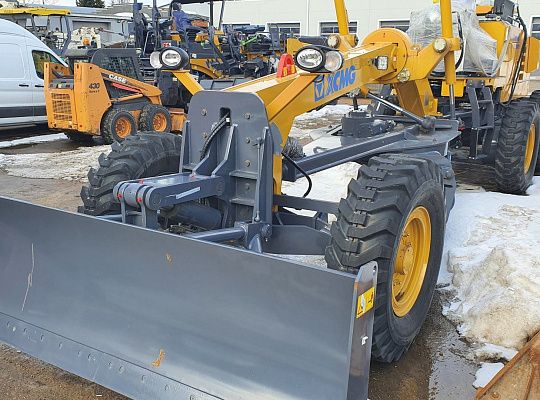 Автогрейдер XCMG GR165